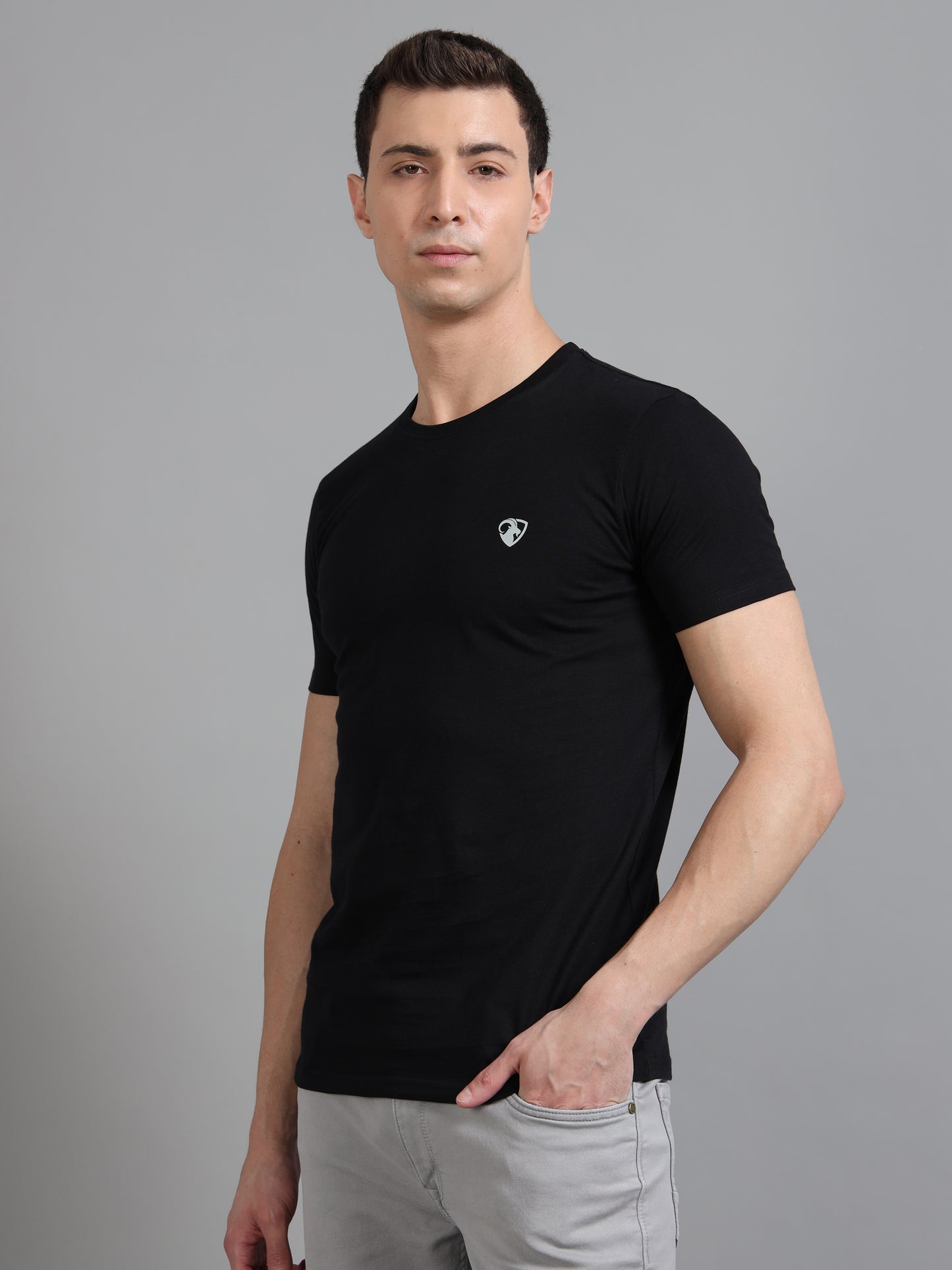 Black - Cotton Basic T-Shirt