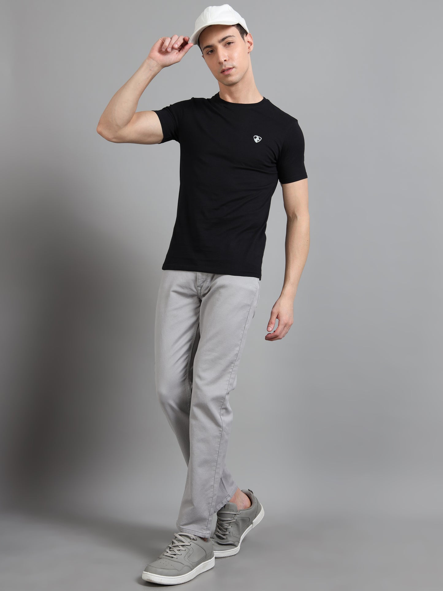 Black - Cotton Basic T-Shirt